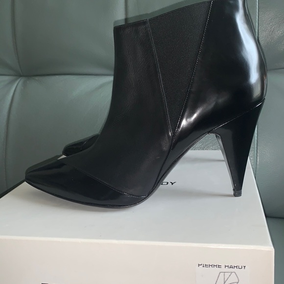 PIERRE HARDY Black Paneled Leather Ankle Bootie - Picture 12 of 16